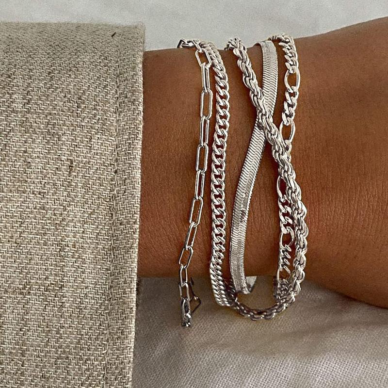 Timeless 5-Piece Chain Stack