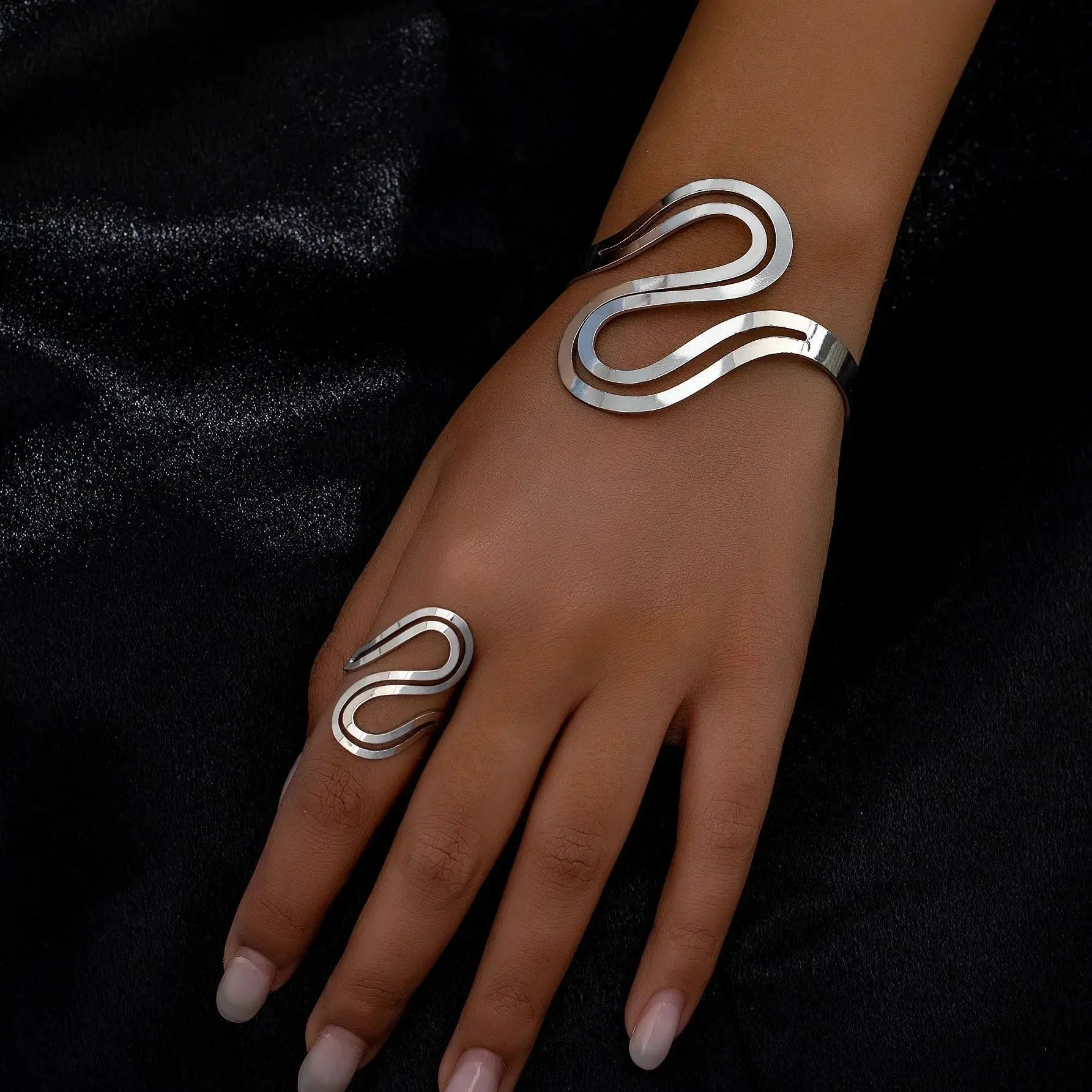 Modern Swirl Adjustable Bracelet & Ring Set