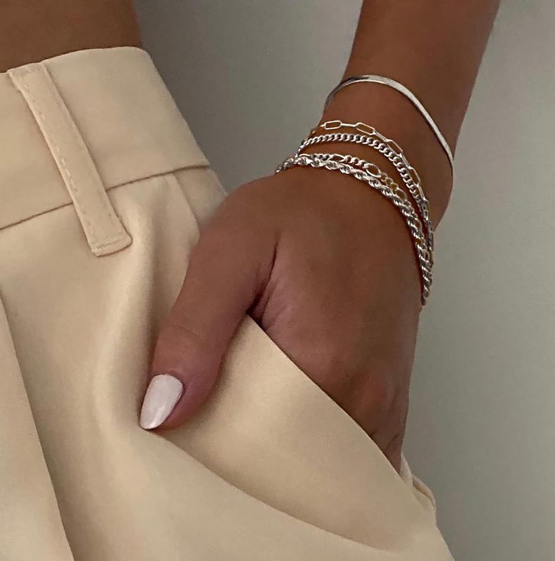 Timeless 5-Piece Chain Stack