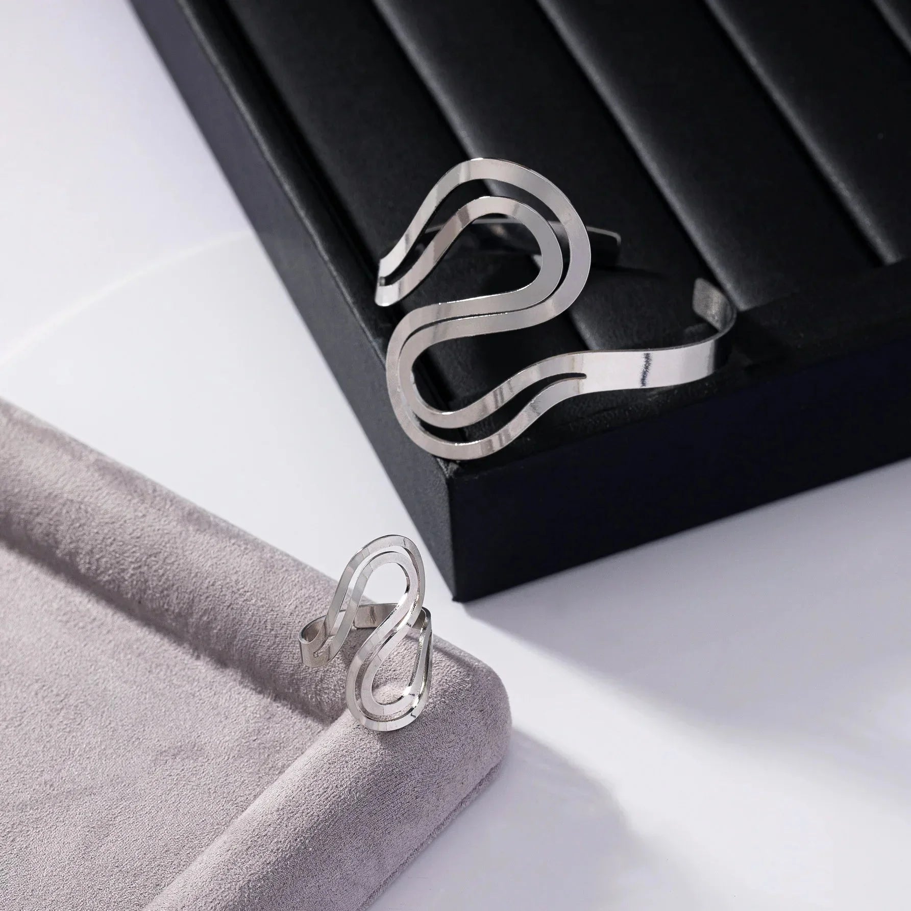 Modern Swirl Adjustable Bracelet & Ring Set