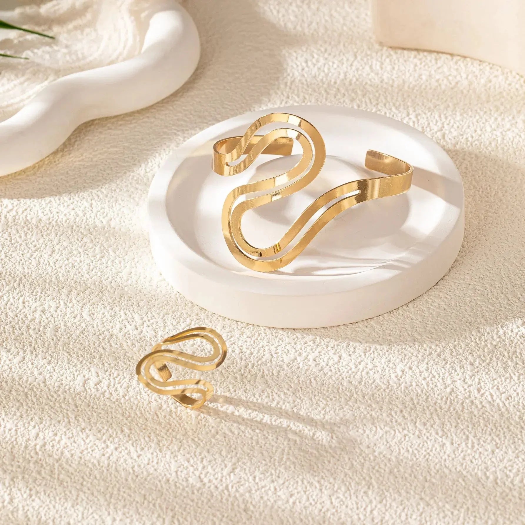Modern Swirl Adjustable Bracelet & Ring Set