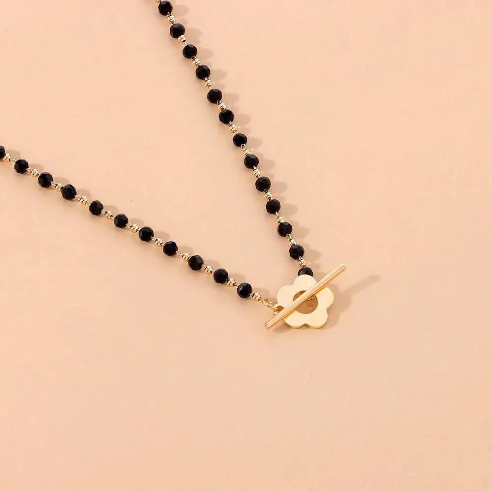 Dainty Flower Clasp Choker Necklace