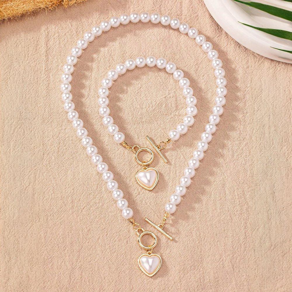 Beaded Heart Pendant Jewelry Set – Necklace & Bracelet