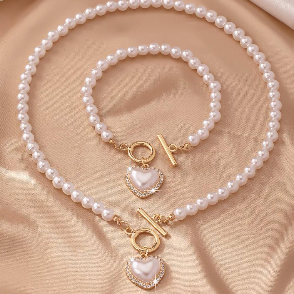 Beaded Heart Pendant Jewelry Set – Necklace & Bracelet