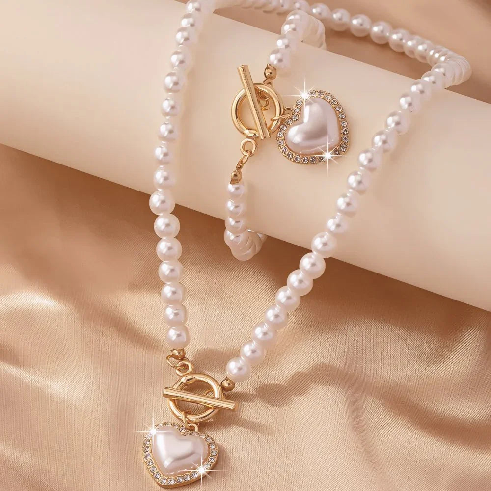Beaded Heart Pendant Jewelry Set – Necklace & Bracelet