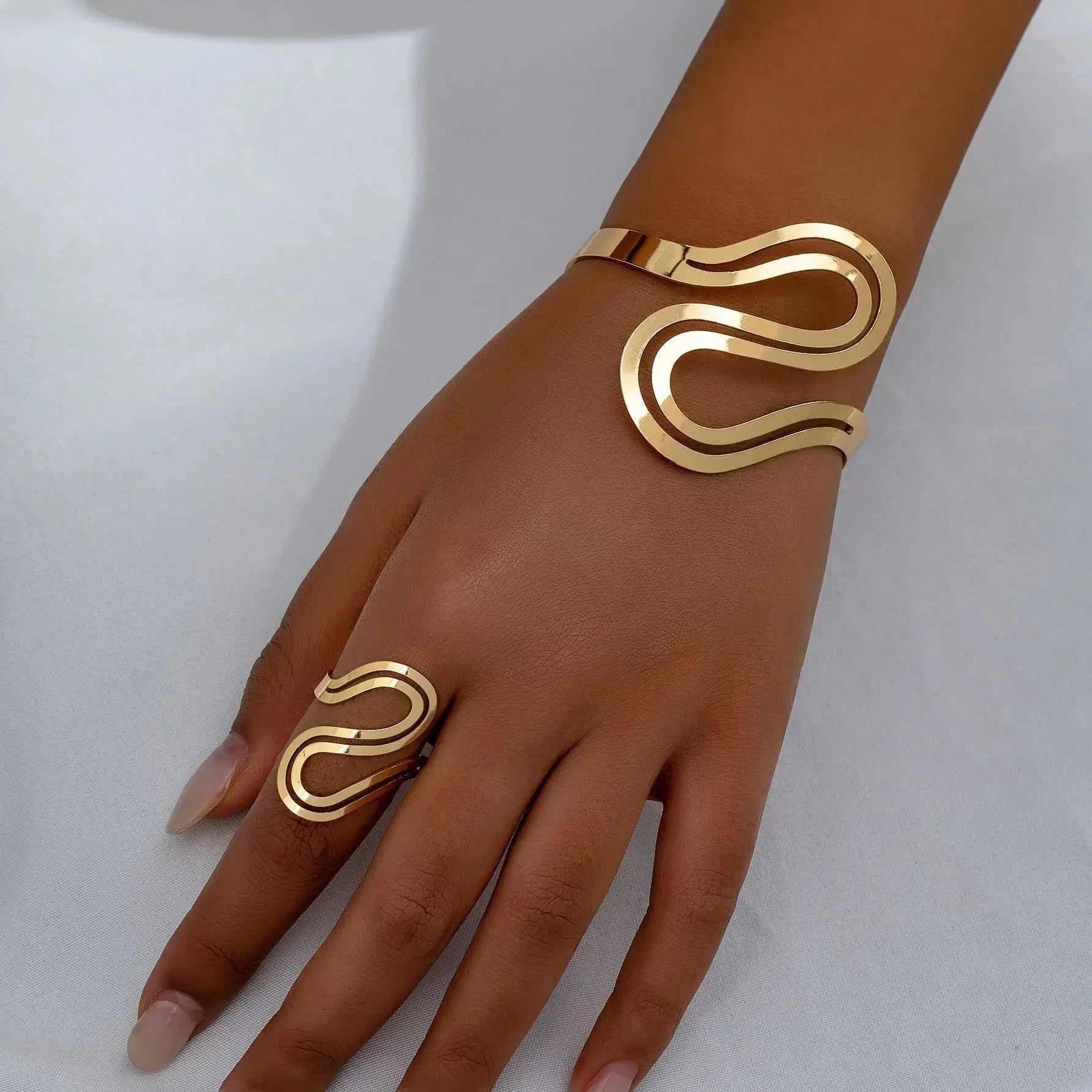 Modern Swirl Adjustable Bracelet & Ring Set