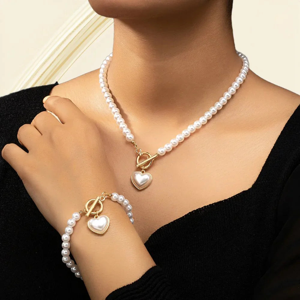 Beaded Heart Pendant Jewelry Set – Necklace & Bracelet