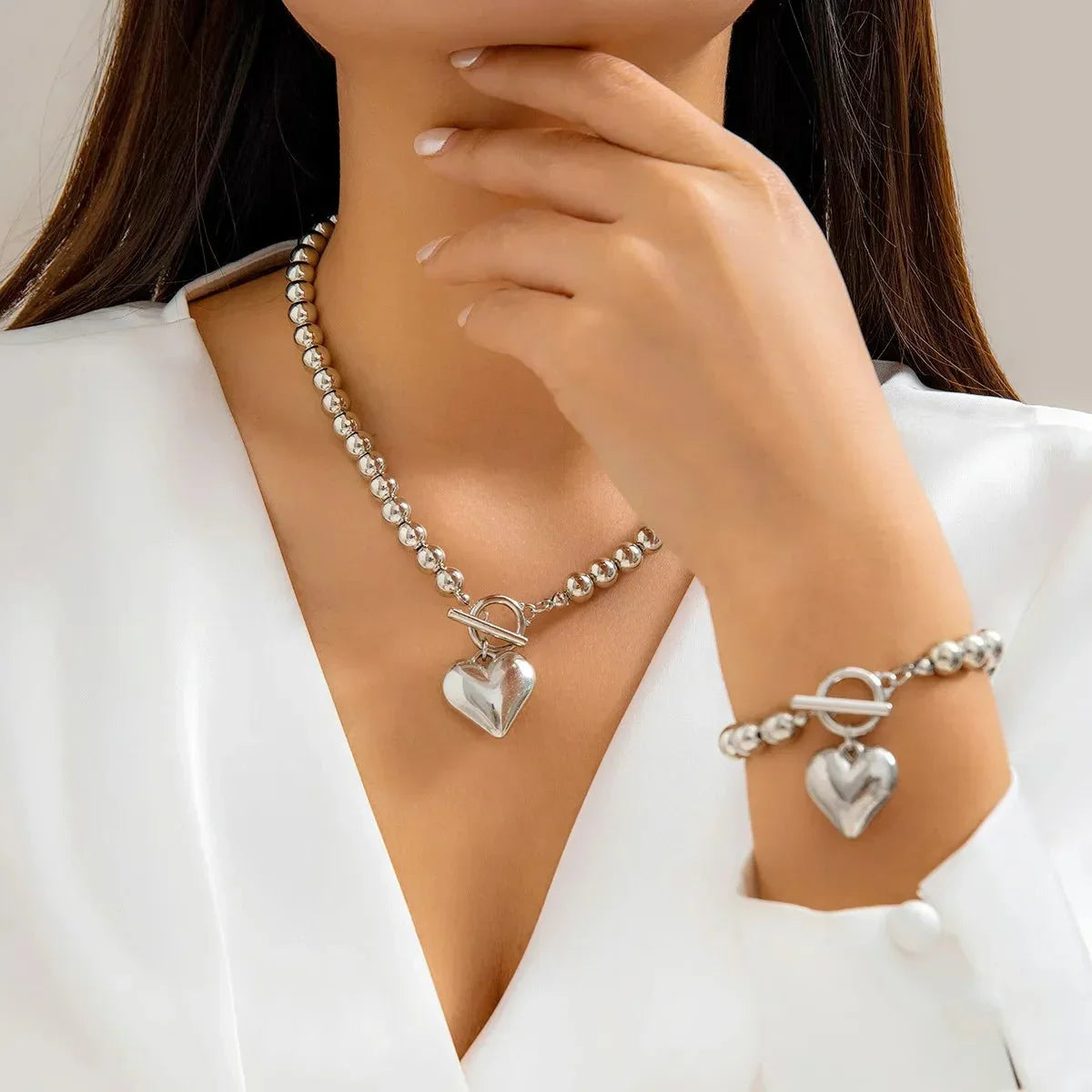 Beaded Heart Pendant Jewelry Set – Necklace & Bracelet