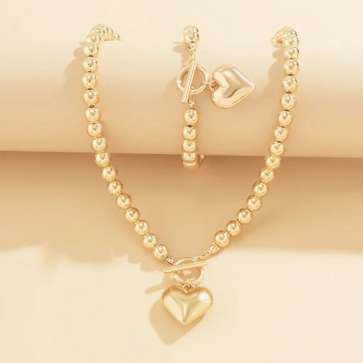 Beaded Heart Pendant Jewelry Set – Necklace & Bracelet